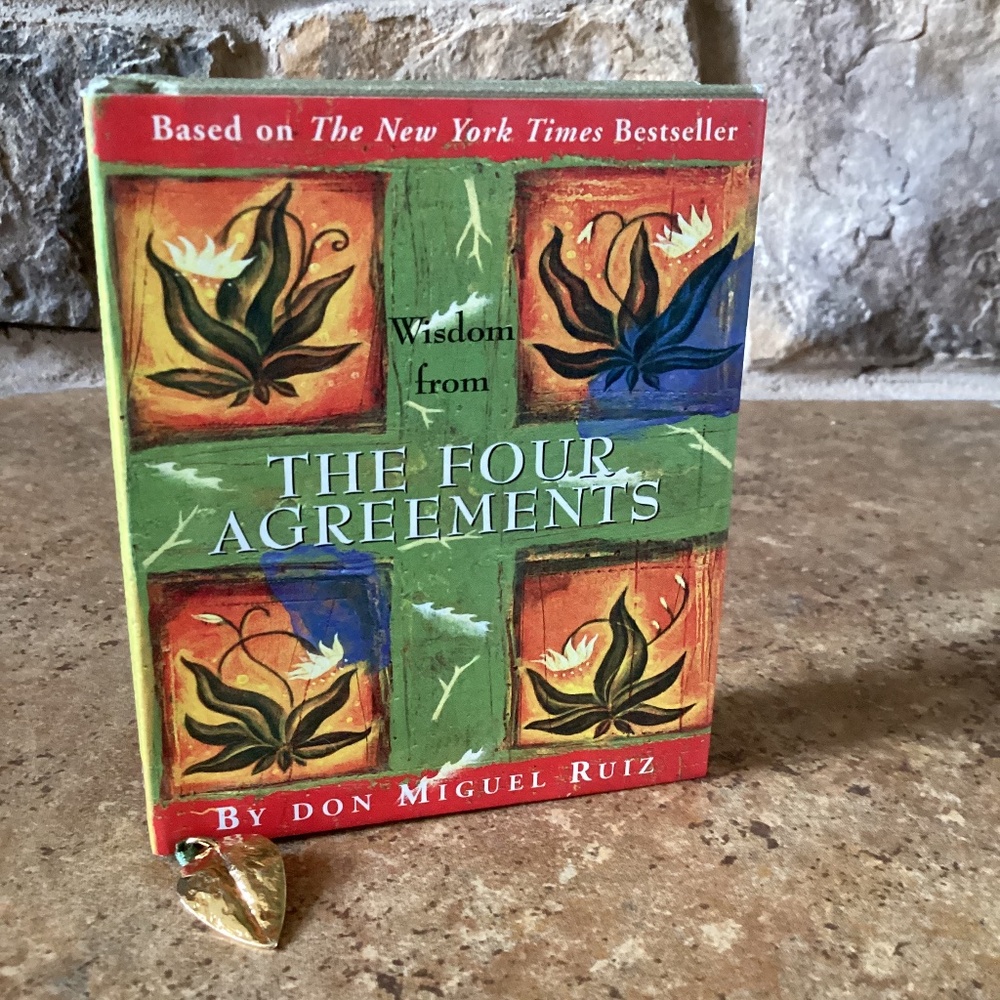 Wisdom From The Four Agreements Mini Book don Miguel Ruiz